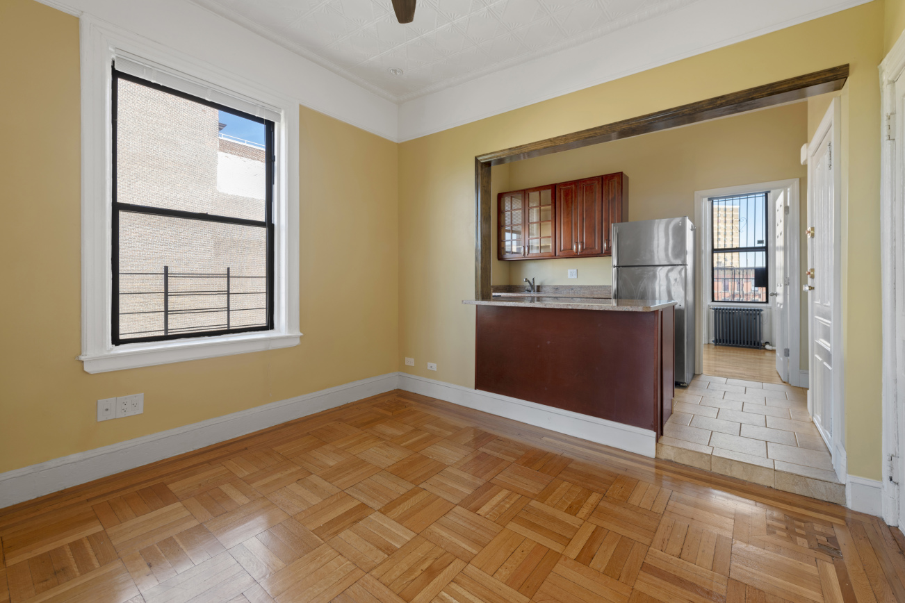 764 Willoughby Avenue, Unit 4 Brooklyn, NY 11206 - Photo 3 of 6