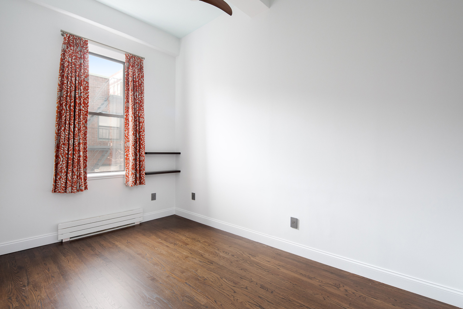 155 Perry Street, Unit 4D Manhattan, NY 10014 - Photo 6 of 7