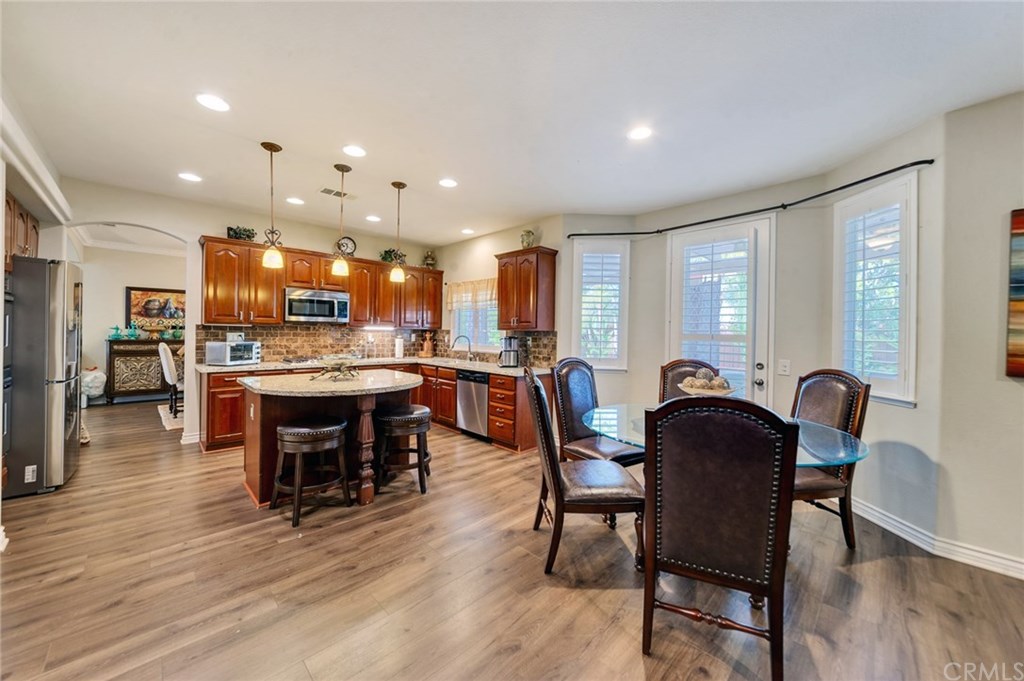 935 Windy Ridge Drive Corona, CA 92882 - Photo 23 of 42