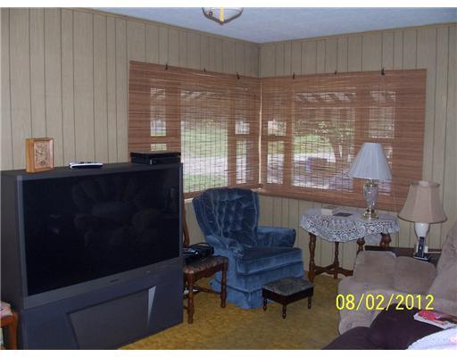 1746 South Eighty Eight Road Greensboro, PA 15338 - Photo 5 of 12 Gallery Image 5