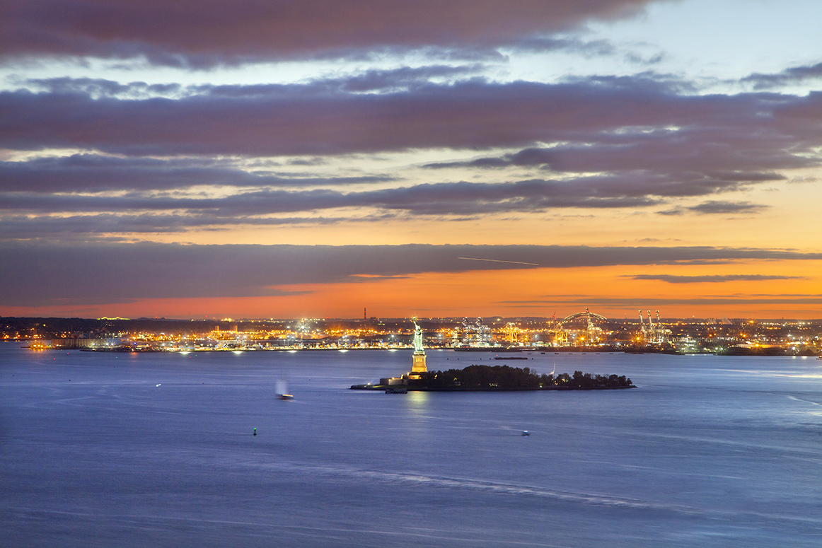 10 West Street, Unit 34E Manhattan, NY 10004 - Photo 11 of 12