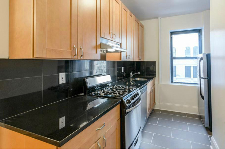 163 West 17th Street, Unit 6J Manhattan, NY 10011 - Photo 3 of 7