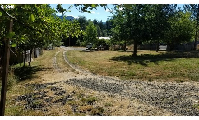 52906 Old Broadbent Road Myrtle Point, OR 97458 - Photo 25 of 32 Gallery Image 25