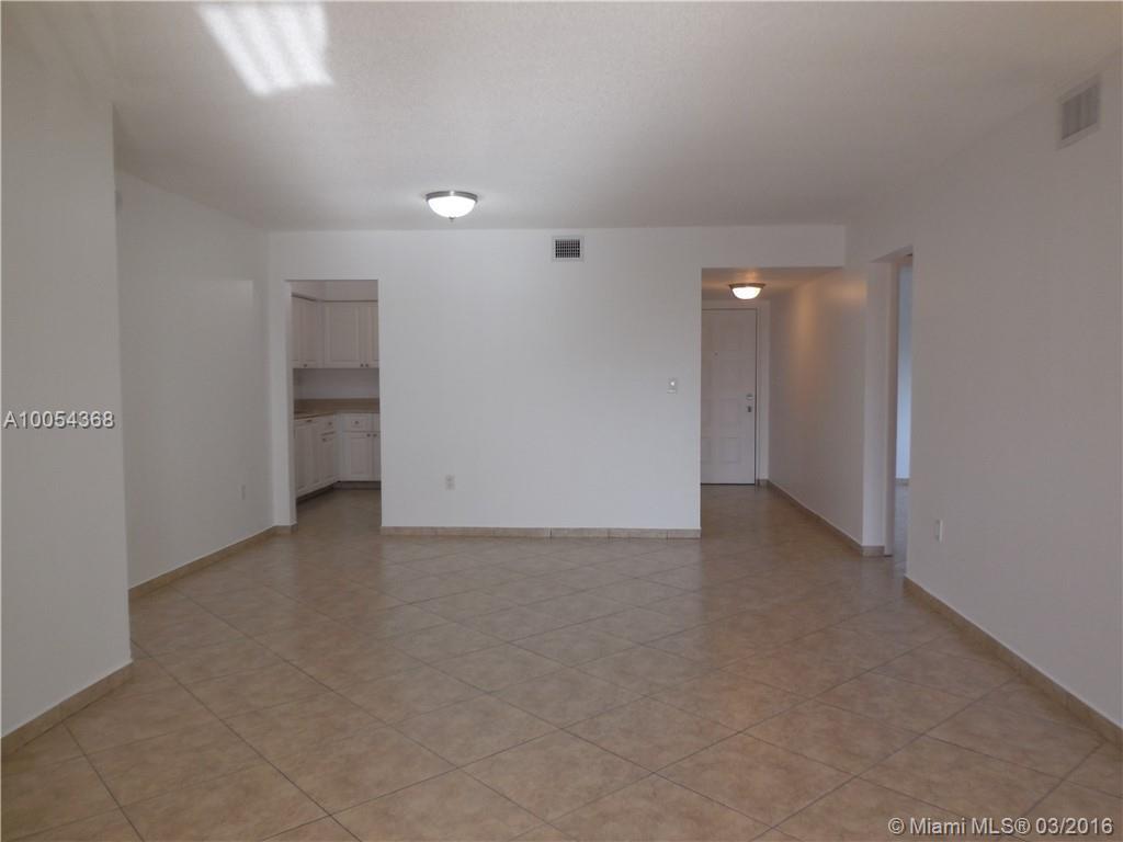 721 North Pine Island Road, Unit 416 Plantation, FL 33324 - Photo 4 of 18