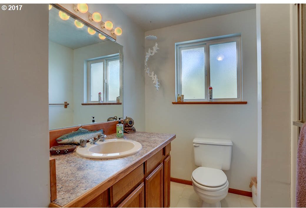 12416 Southeast Vista Loop Prineville, OR 97754 - Photo 11 of 18