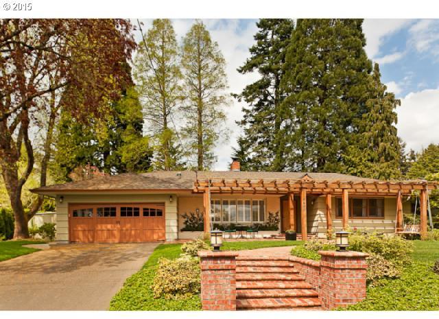 6439 Southwest Hamilton Way Portland, OR 97221 - Photo 1 of 16 Gallery Image 1