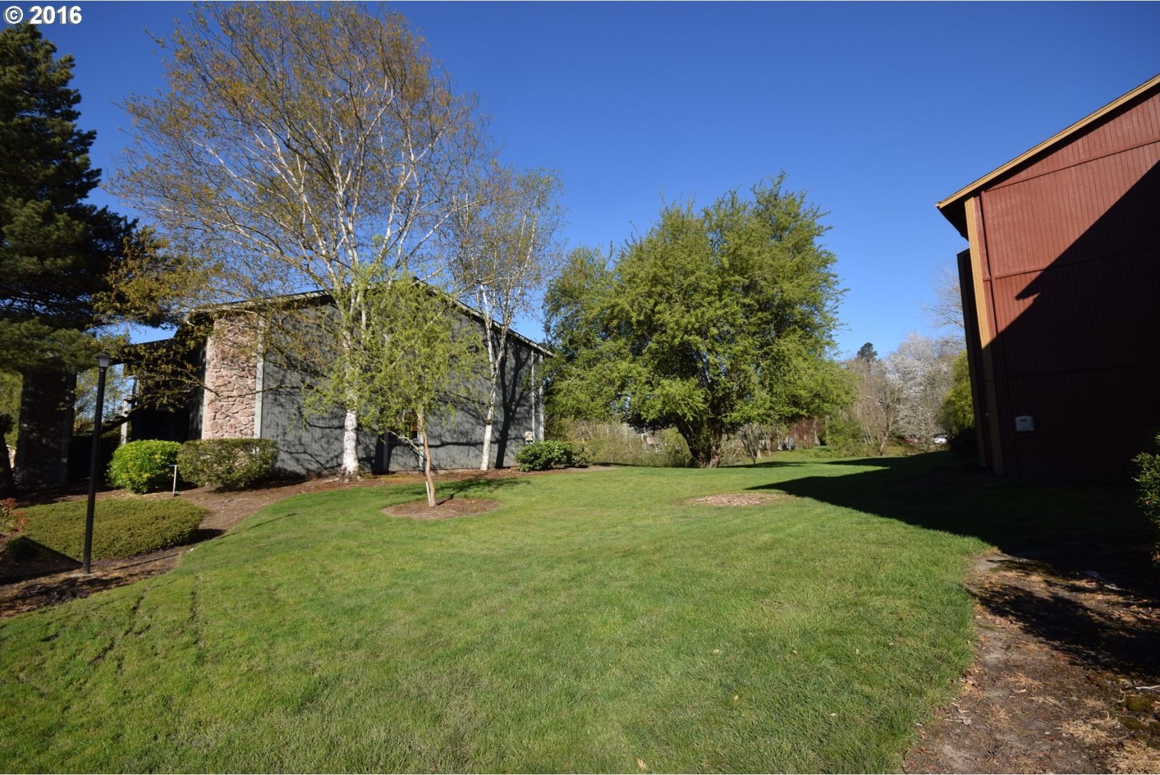 14095 Southwest Walker Road, Unit 51 Beaverton, OR 97005 - Photo 4 of 21 Gallery Image 4