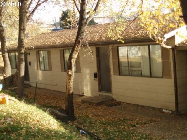 326 Northwest 14th Street Pendleton, OR 97801 - Photo 2 of 16 Gallery Image 2