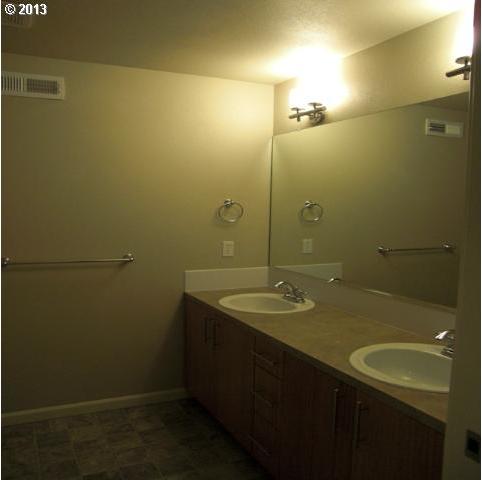16645 Southwest Baseline Road Beaverton, OR 97006 - Photo 11 of 11