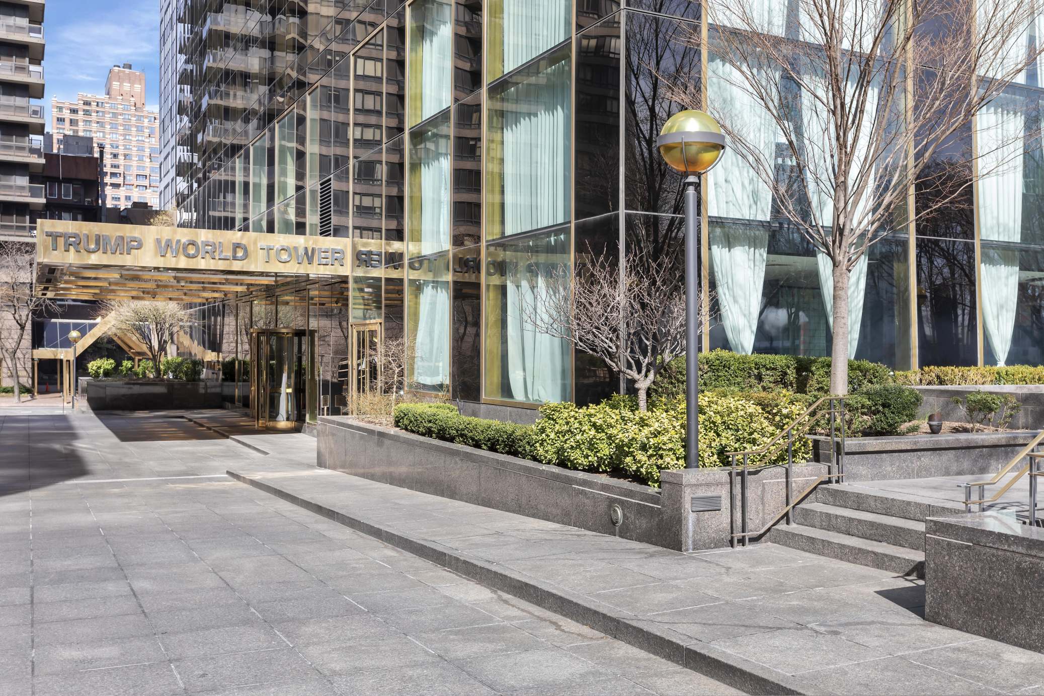 845 United Nations Plaza, Unit 24H Manhattan, NY 10017 - Photo 17 of 26