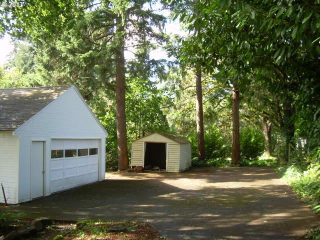 3915 Liberty Road South Salem, OR 97302 - Photo 3 of 16