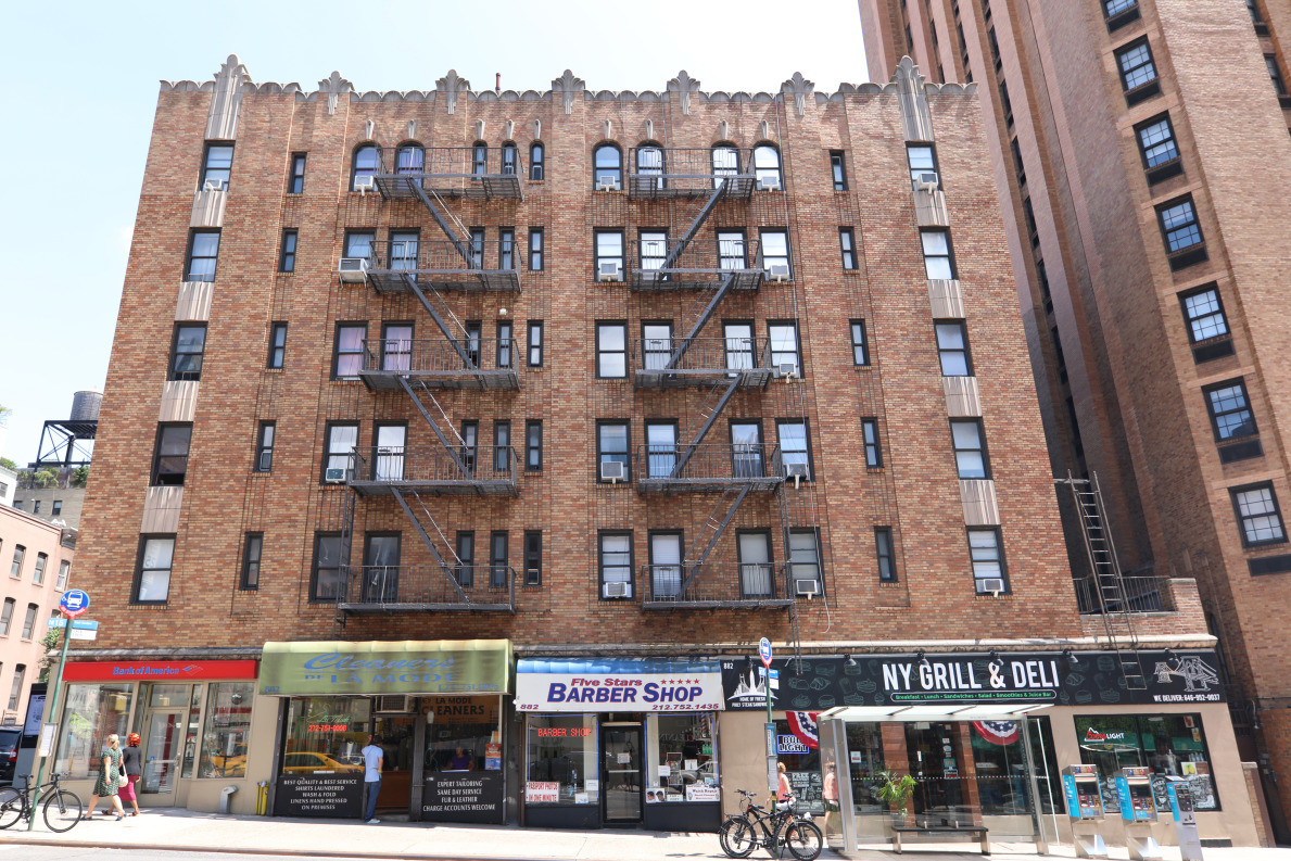 400 E 50th St, Manhattan, NY 10022 - Photo 1 of 4