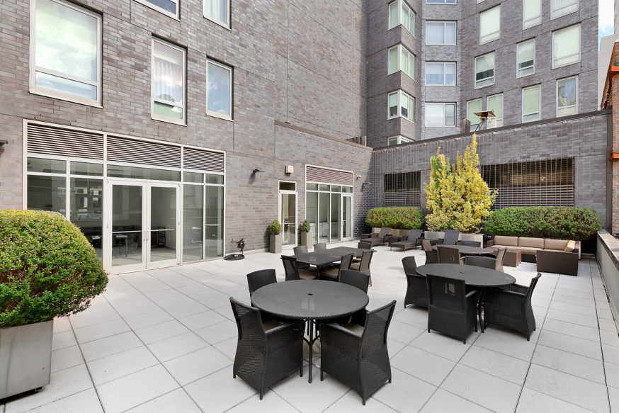 100 West 18th Street, Unit 3D Manhattan, NY 10011 - Photo 12 of 14