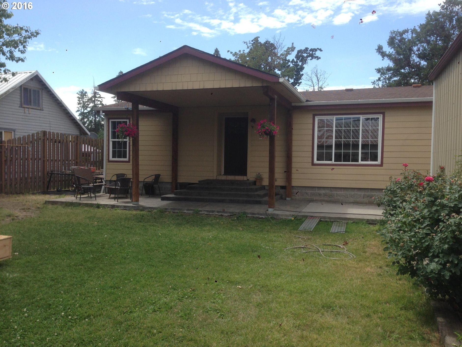 2276 Tucker Road Hood River, OR 97031 - Photo 1 of 3
