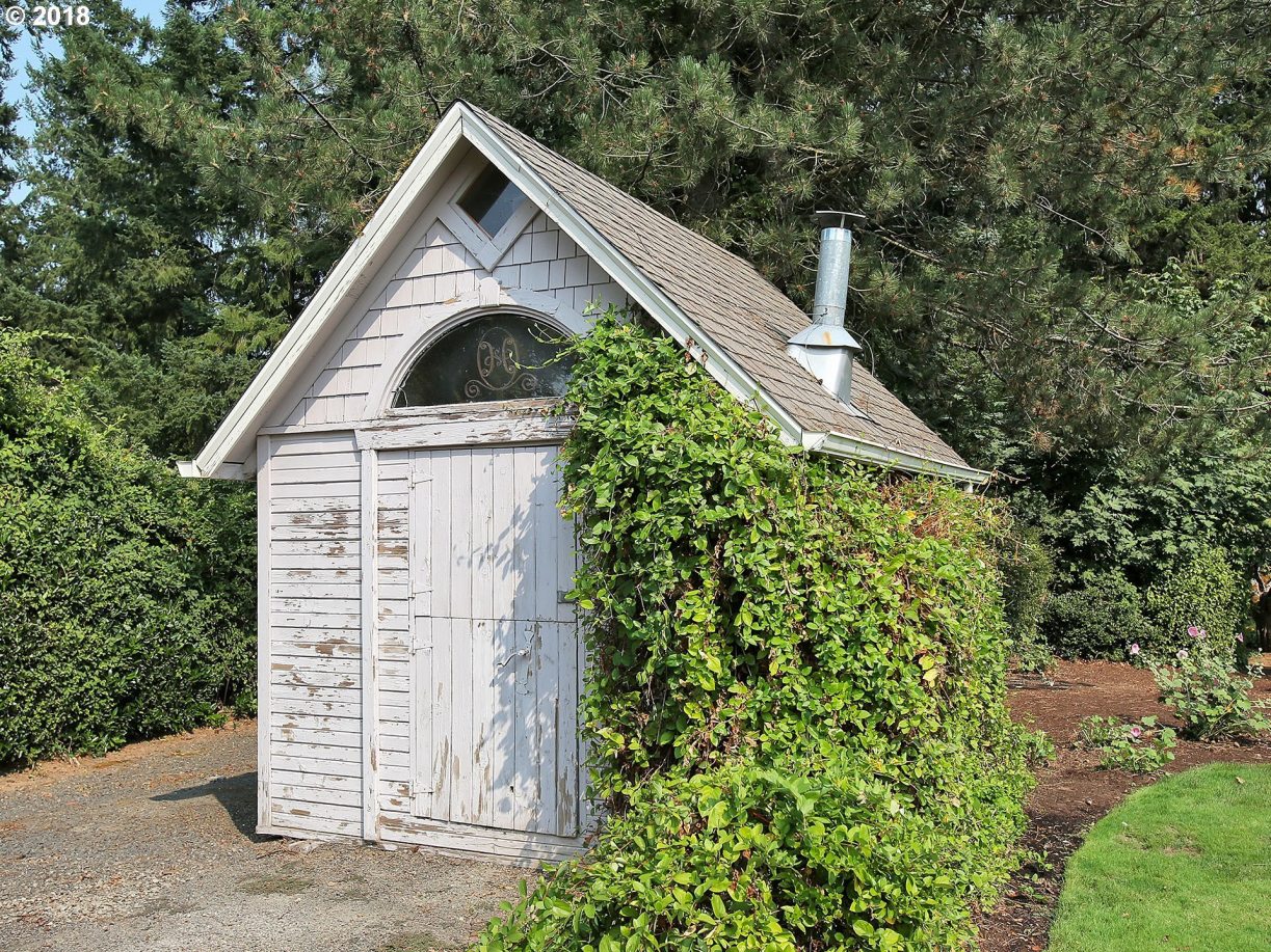 2450 Buckman Road West Linn, OR 97068 - Photo 24 of 26 Gallery Image 24