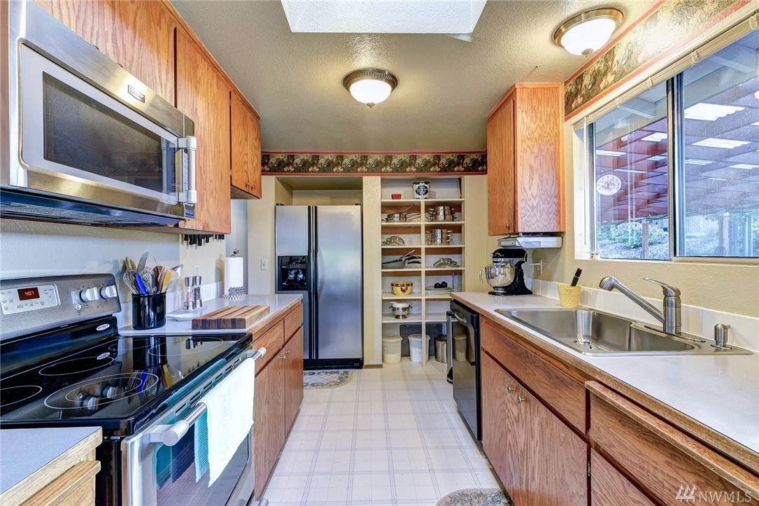 14404 Connelly Road Snohomish, WA 98296 - Photo 8 of 25