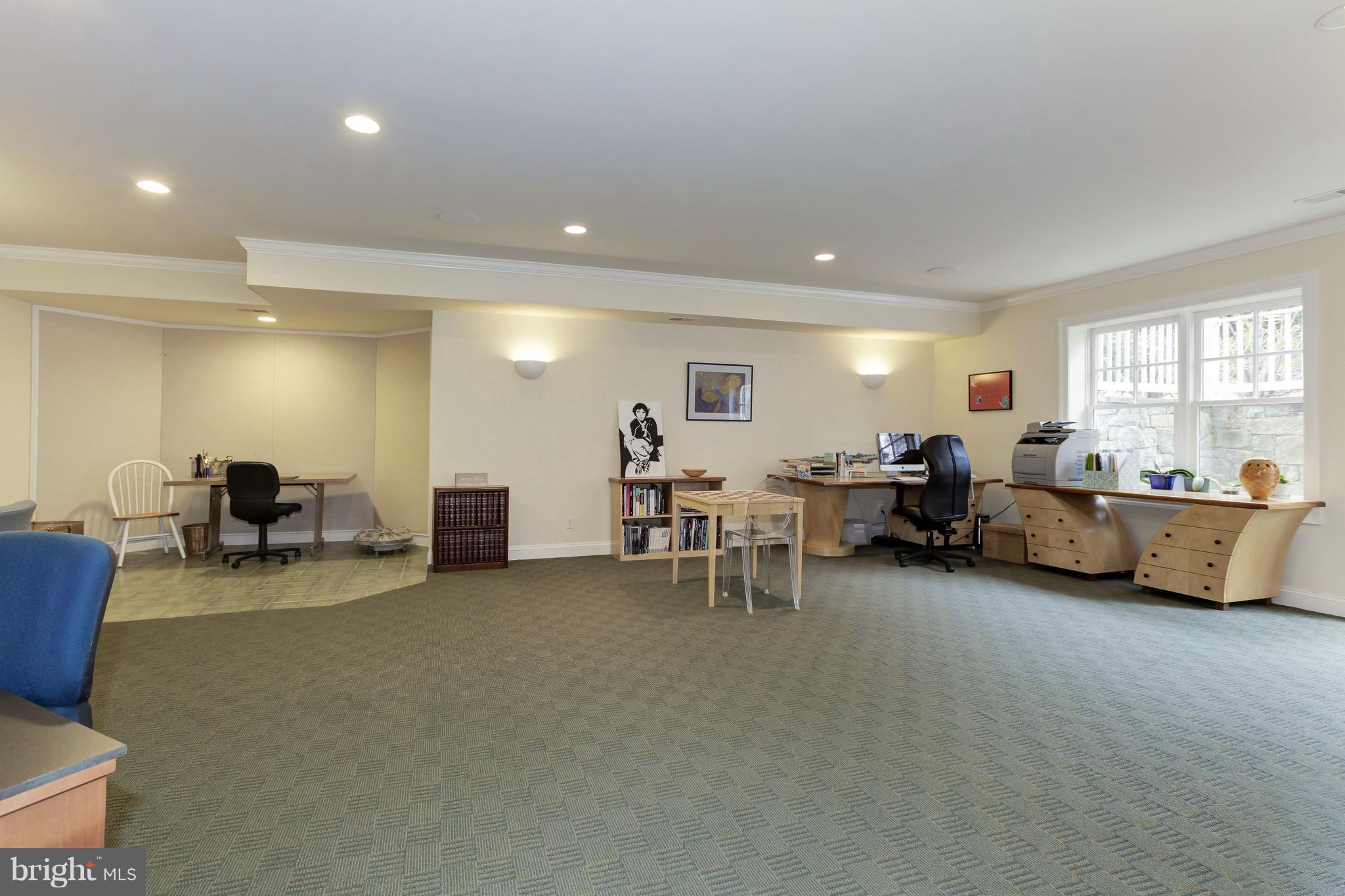9904 Woodford Road Potomac, MD 20854 - Photo 27 of 30