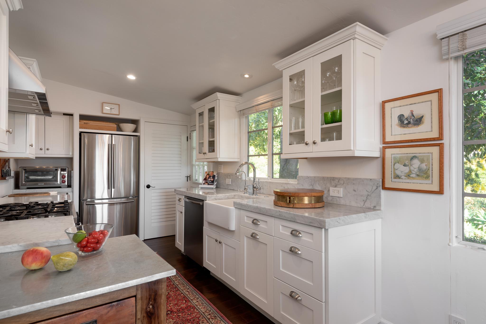 1800 El Encanto Road, Unit A Santa Barbara, CA 93103 - Photo 8 of 15 Kitchen