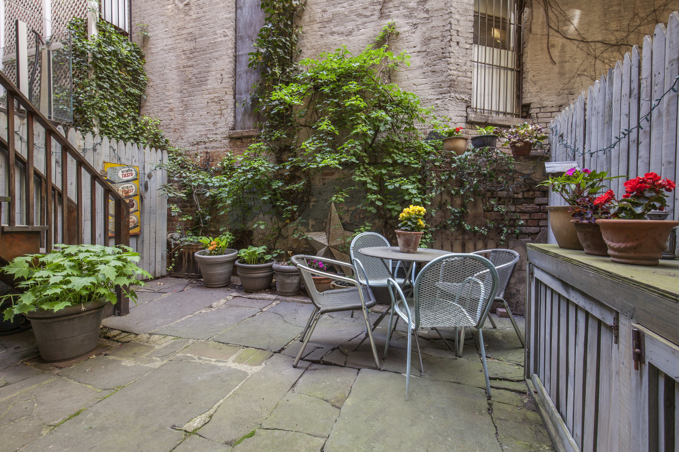 209 West 22nd Street Manhattan, NY 10011 - Photo 6 of 15