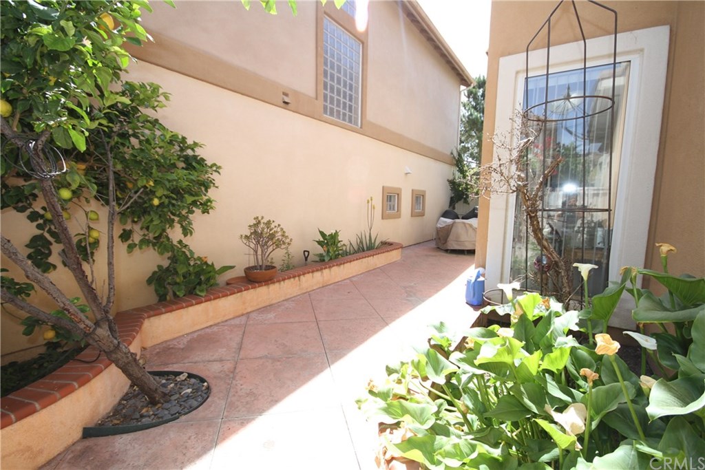 737 Paseo Westpark Irvine, CA 92606 - Photo 18 of 39