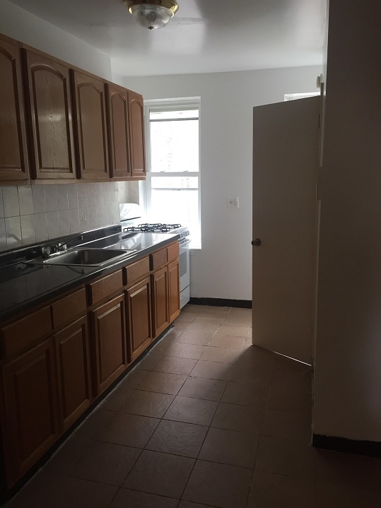 343 East 109th Street, Unit 4B Manhattan, NY 10029 - Photo 4 of 6