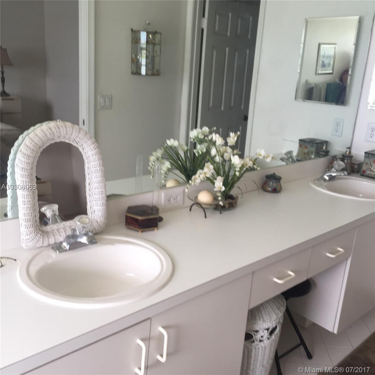 14170 Southwest 122nd Court Miami, FL 33186 - Photo 24 of 32