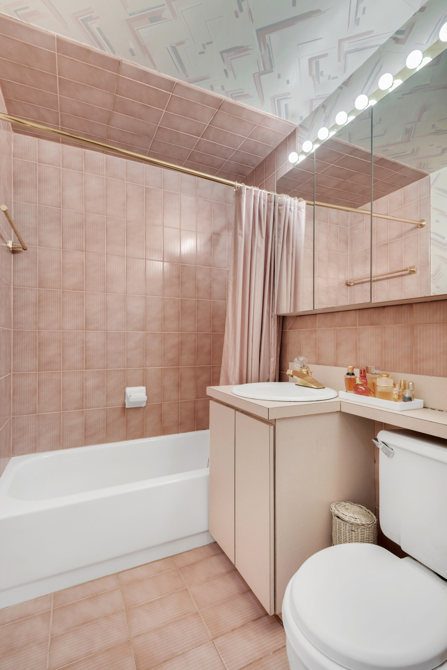 45 West 54th Street, Unit 9E Manhattan, NY 10019 - Photo 5 of 6