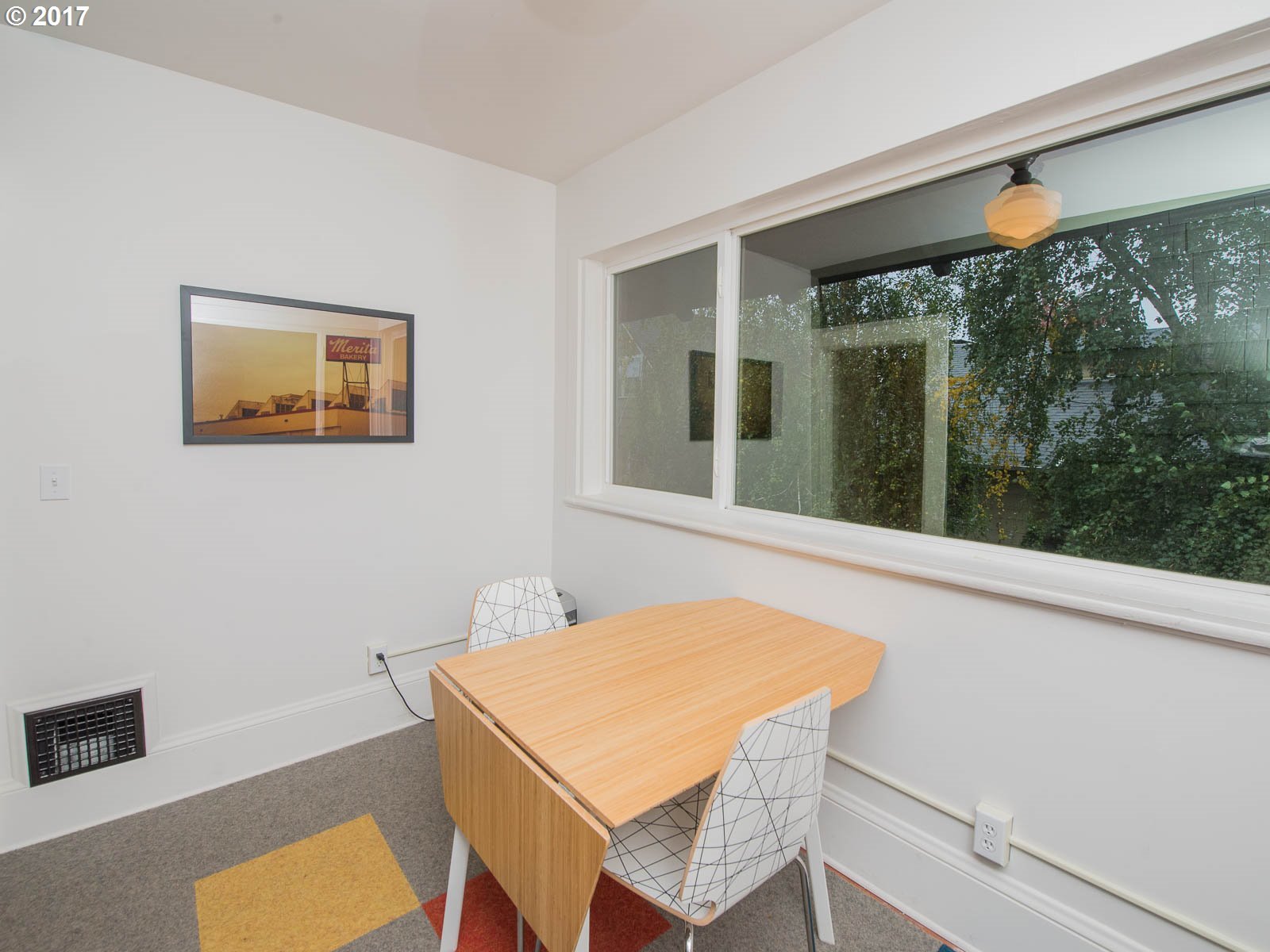 2923 Northeast Broadway Street Portland, OR 97232 - Photo 24 of 31