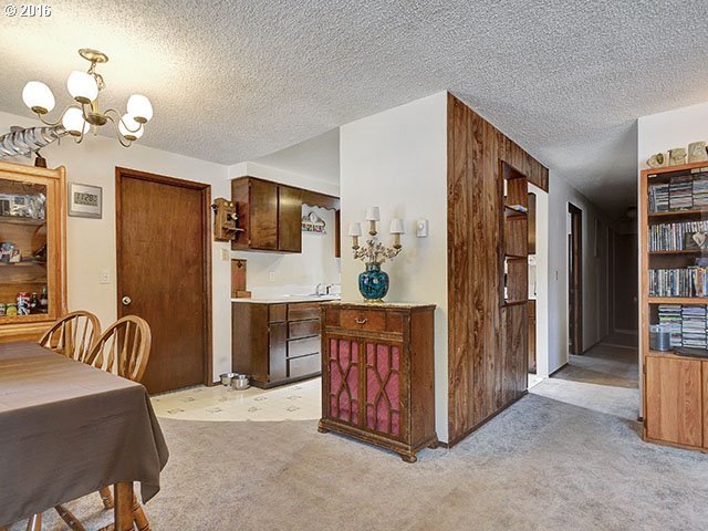 20145 Southwest Cascadia Street Aloha, OR 97078 - Photo 6 of 17 Gallery Image 6