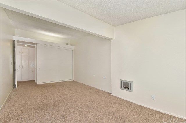 $235,000 | 1330 Oakmont Road, Unit 144L, Seal Beach, CA 90740