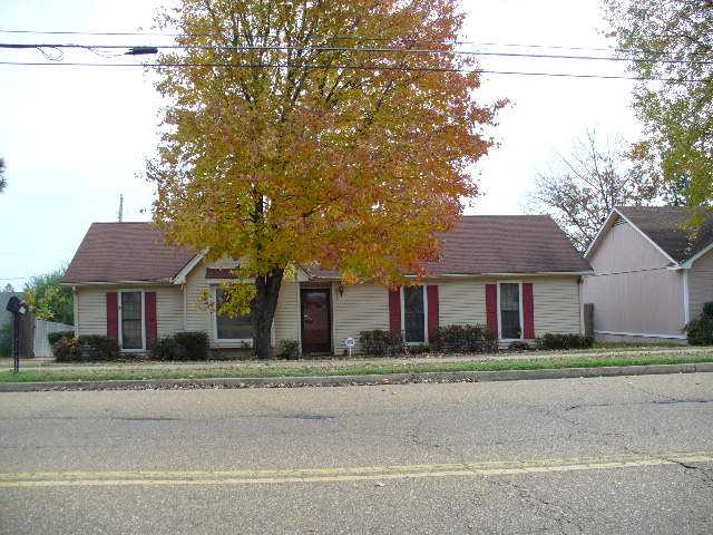 3916 Ross Road Memphis, TN 38115 - Photo 1 of 1