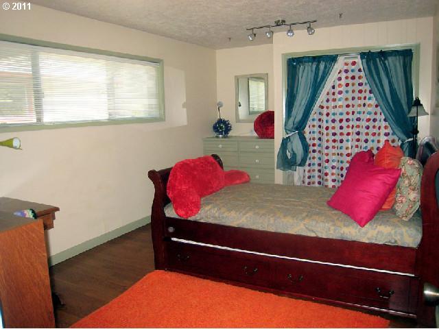 222 Davis Road Stevenson, WA 98648 - Photo 13 of 16 Gallery Image 13