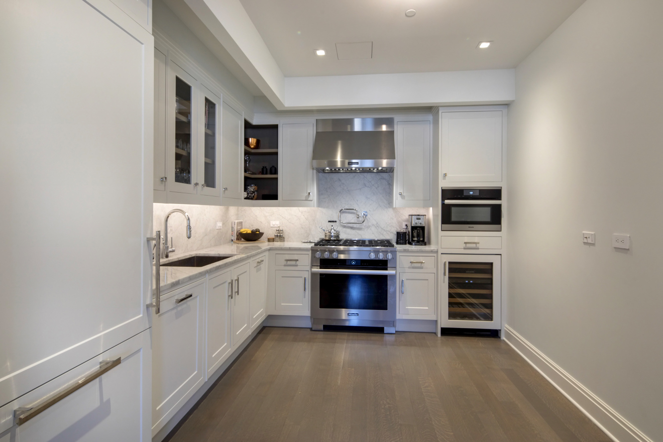 101 West 78th Street, Unit 7A Manhattan, NY 10024 - Photo 3 of 12