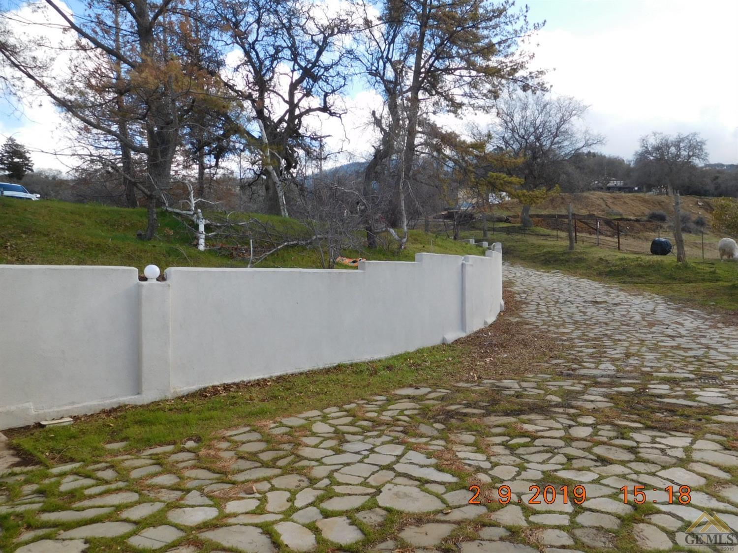 29781 Fuller Way Keene, CA 93531 - Photo 17 of 40