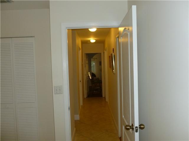 7940 Southwest 163rd Place Miami, FL 33193 - Photo 11 of 19