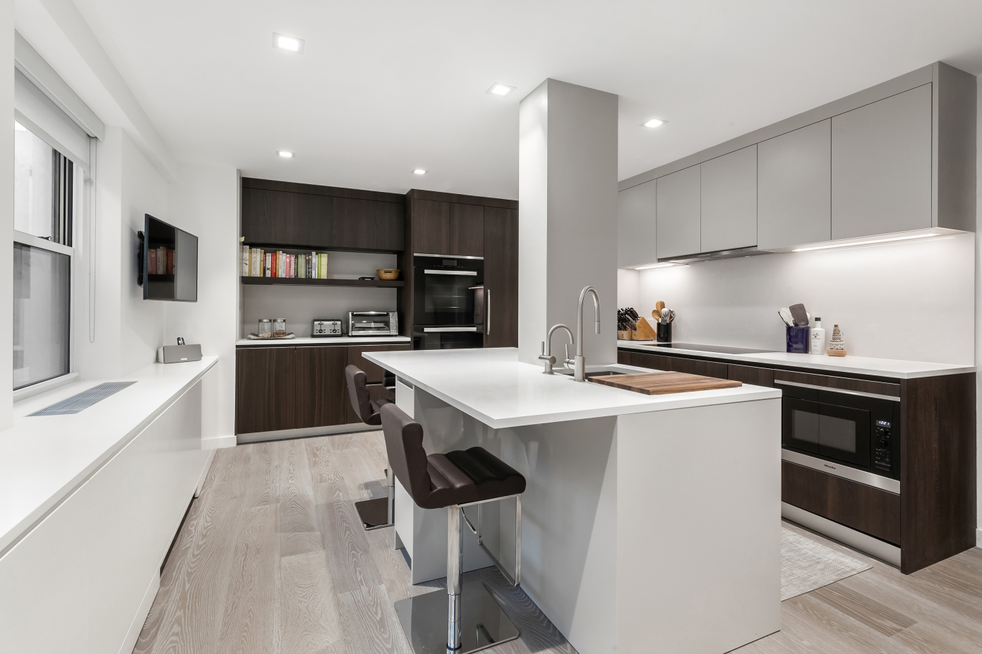 700 Park Avenue, Unit 3B Manhattan, NY 10021 - Photo 9 of 18