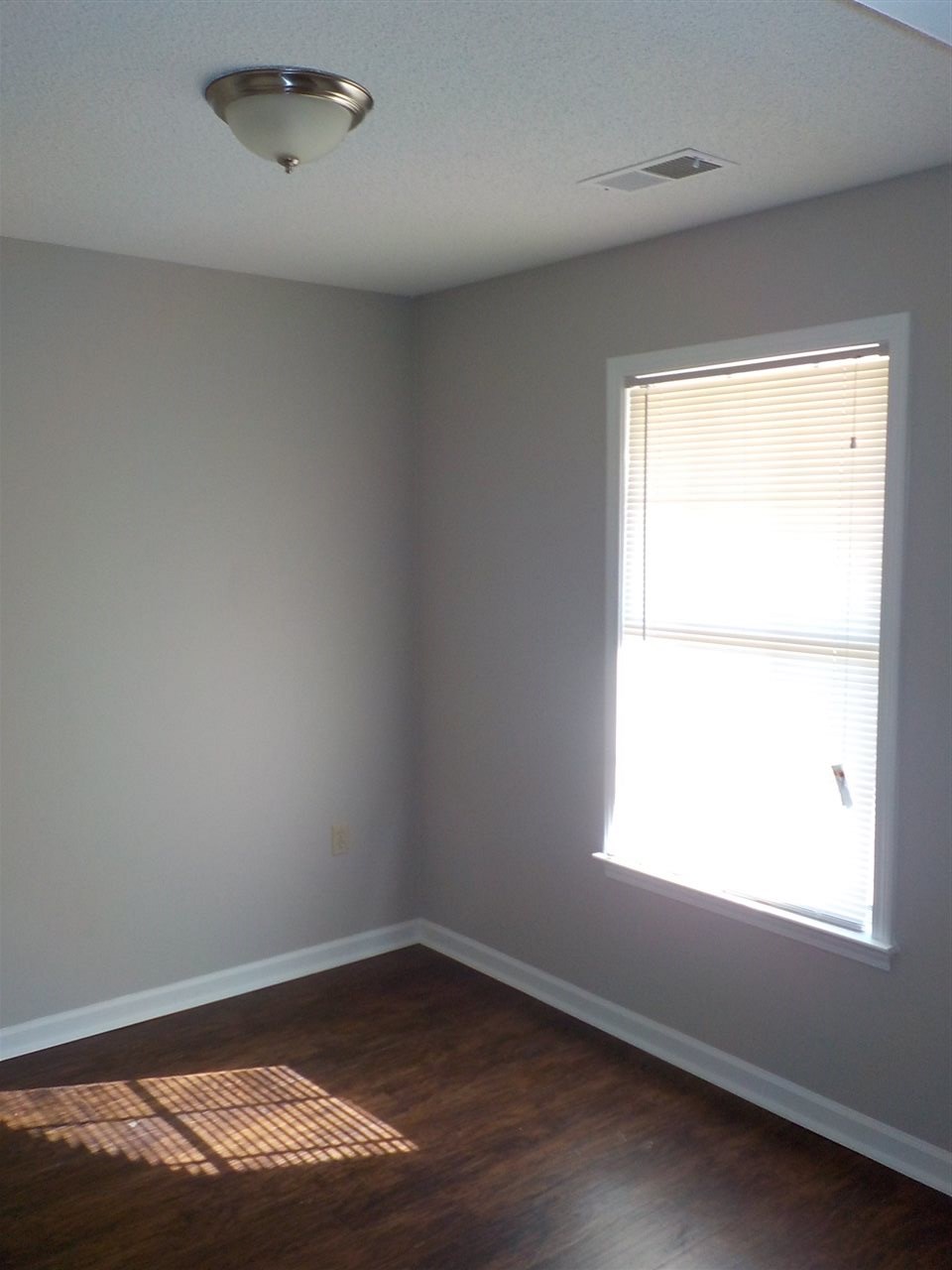 7196 Ransdorp Drive Memphis, TN 38133 - Photo 8 of 14 Gallery Image 8