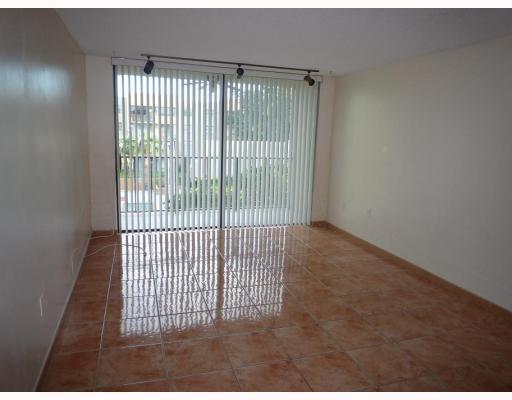 8002 Southwest 149th Avenue, Unit B311 Miami, FL 33193 - Photo 3 of 10