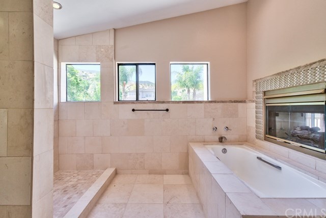 3086 Diamondview Circle Corona, CA 92882 - Photo 17 of 66 This is another angle of the master bathroom.