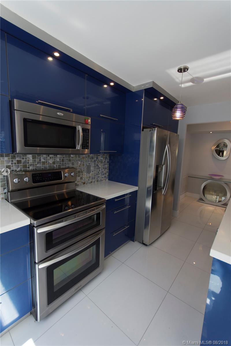 1833 South Ocean Drive, Unit PH1 Hallandale, FL 33009 - Photo 8 of 78