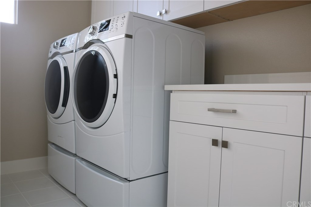 131 Theme Irvine, CA 92618 - Photo 13 of 14