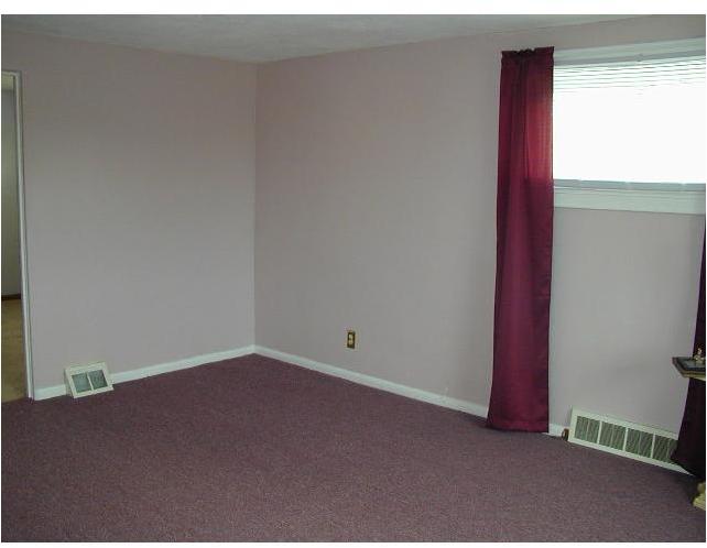2281 Guffey Road North Huntingdon, PA 15642 - Photo 5 of 20 Gallery Image 5