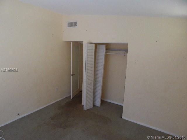 1930 Northeast 118th Road Miami, FL 33181 - Photo 33 of 34 Gallery Image 33