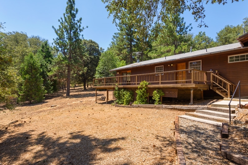 4465 Pine Hills Road Julian, CA 92036 - Photo 19 of 24 Gallery Image 19