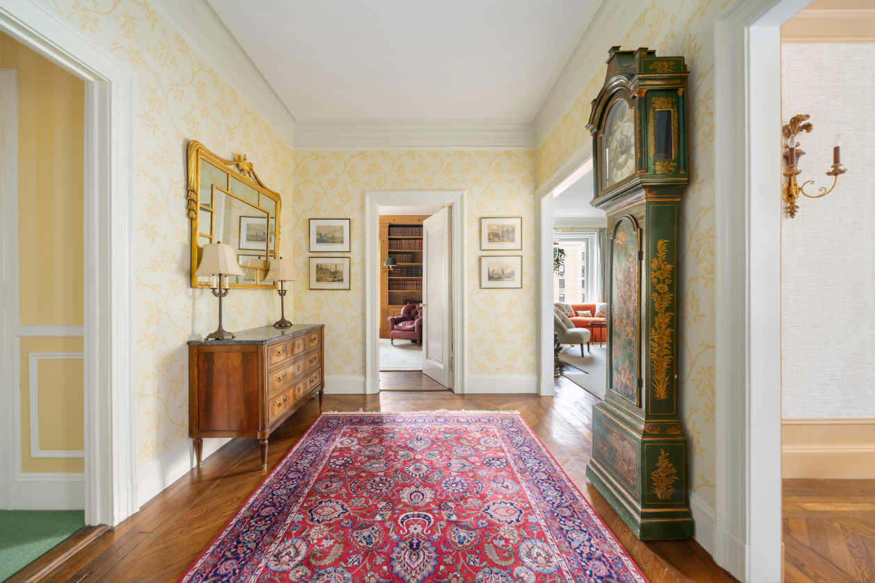 950 Park Avenue, Unit 8A Manhattan, NY 10028 - Photo 2 of 16