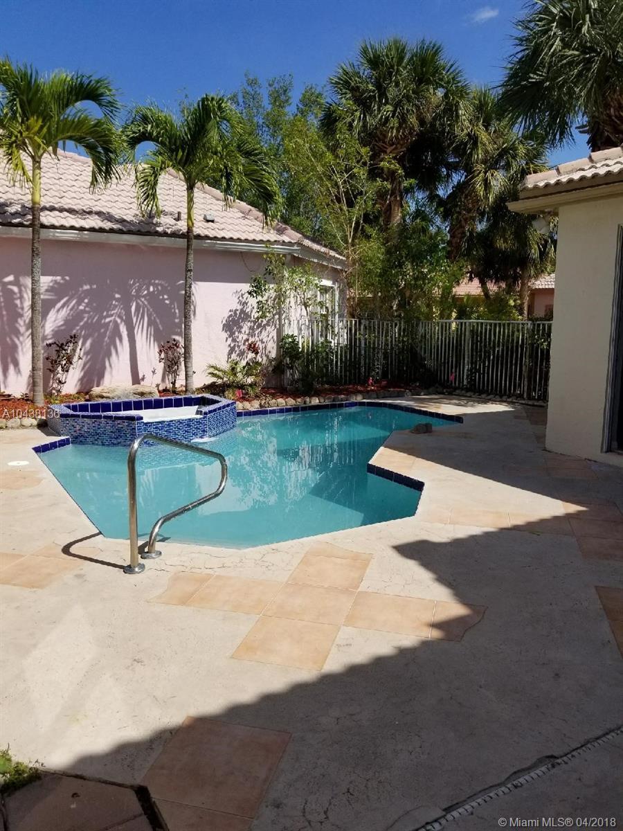 10885 Ravel Court Boca Raton, FL 33498 - Photo 2 of 10