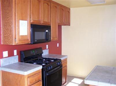 23441 Lakeview Drive Tehachapi, CA 93561 - Photo 5 of 20