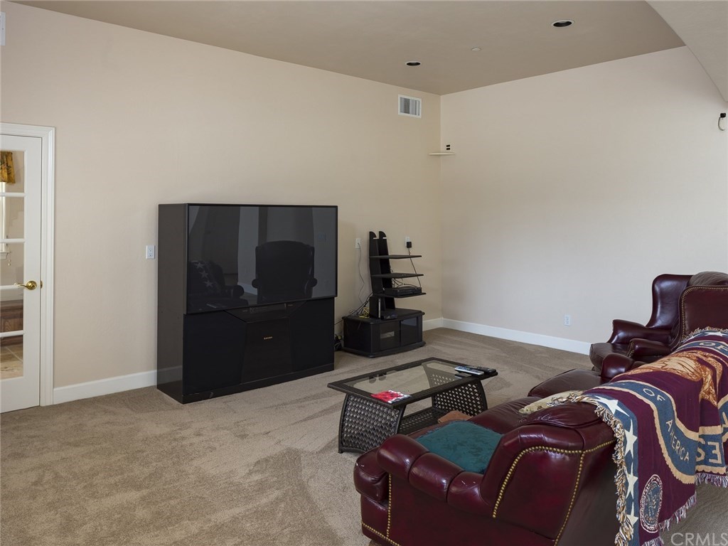 5255 Escarpa Avenue Atascadero, CA 93422 - Photo 10 of 32