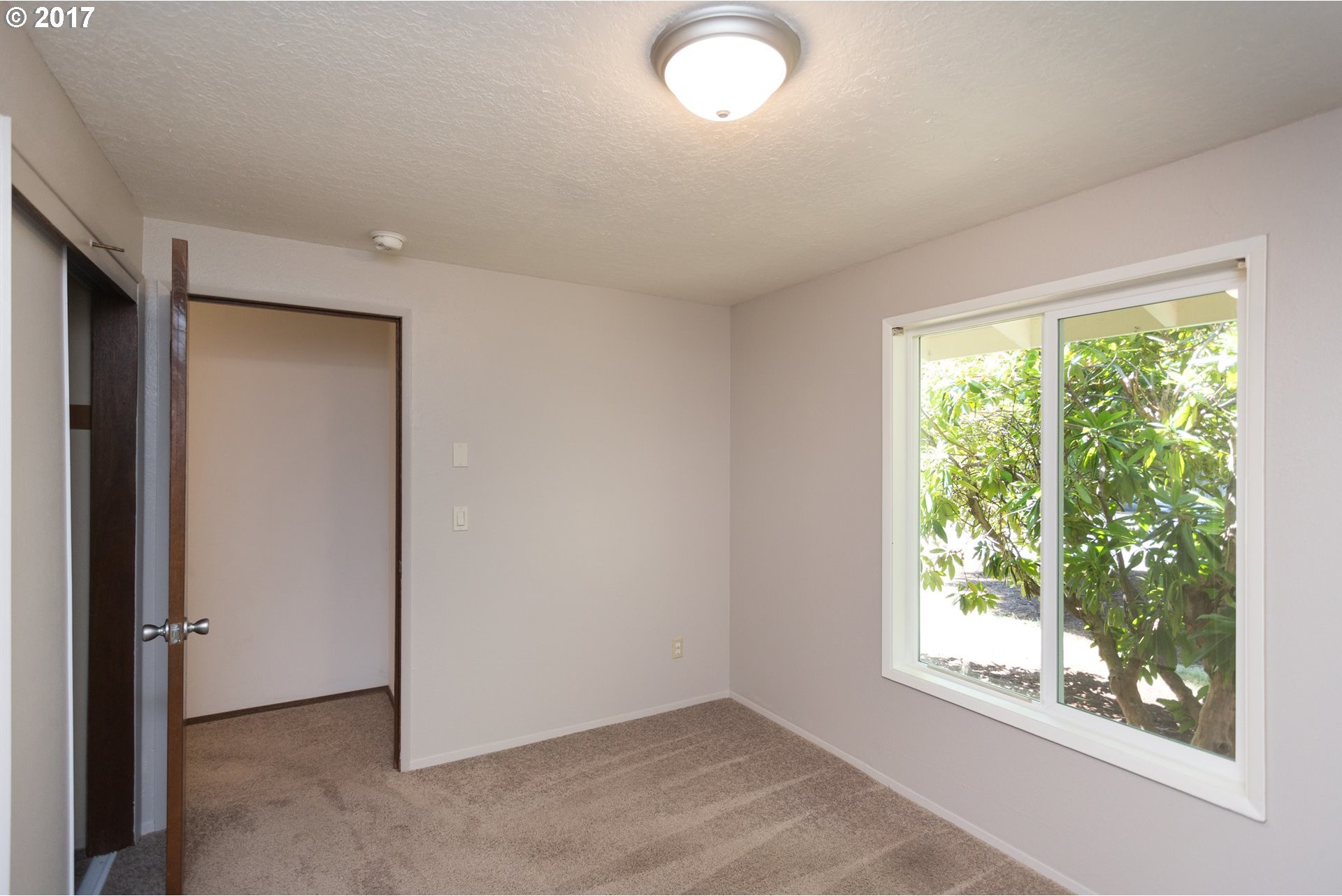 1870 Southwest 217th Avenue Beaverton, OR 97003 - Photo 15 of 30