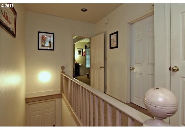 1507 Southwest Montgomery Street Portland, OR 97201 - Photo 11 of 16 Gallery Image 11
